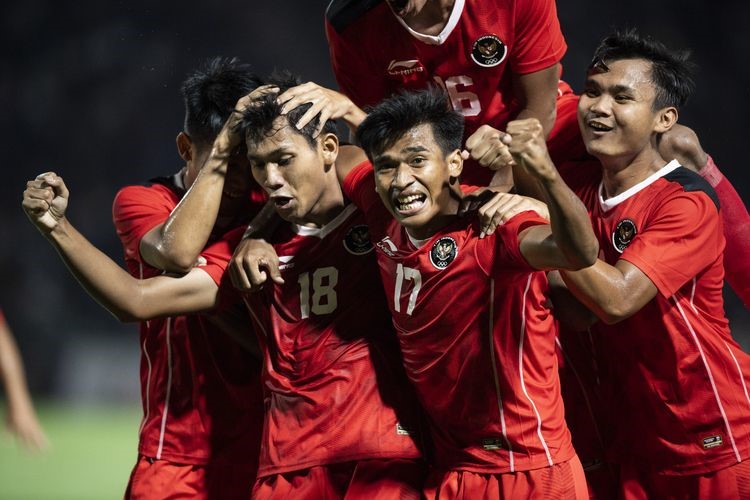 Setelah Penantian 32 Tahun, Timnas U-22 Indonesia Memenangkan Medali Emas di SEA Games 2023. (Sumber foto : Kompas Bola)