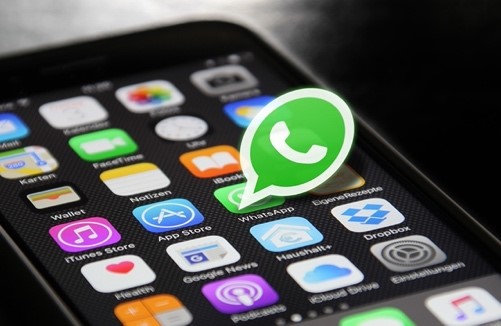 Iseng Bikin Stiker WhatsApp Pakai Muka Orang Lain Dapat Dikenakan Pidana
