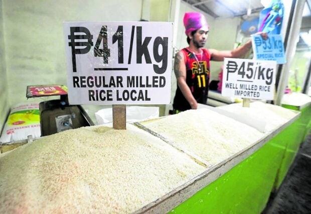 Despite the removed price restriction, cash aid is still provided to rice sellers