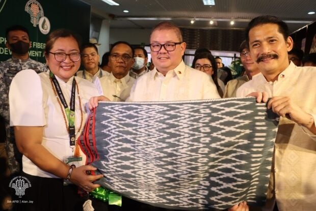 The National Fibercrops Summit of the Department of Agriculture acknowledged the economic worth of fiber crops. (Photo from INQUIRER.net) 