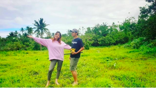 Celebrity Neri Naig has started planting some trees in the family farm. (Photo / Retrieved from Instagram: mirandasfarm)