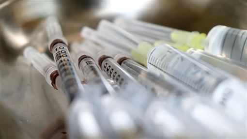 รัฐบาลสหรัฐประกาศว่าผู้โดยสารต้อง "ฉีดวัคซีนครบ" ก่อนจึงจะเข้าได้ ภาพจาก／คลังภาพ Pixabay