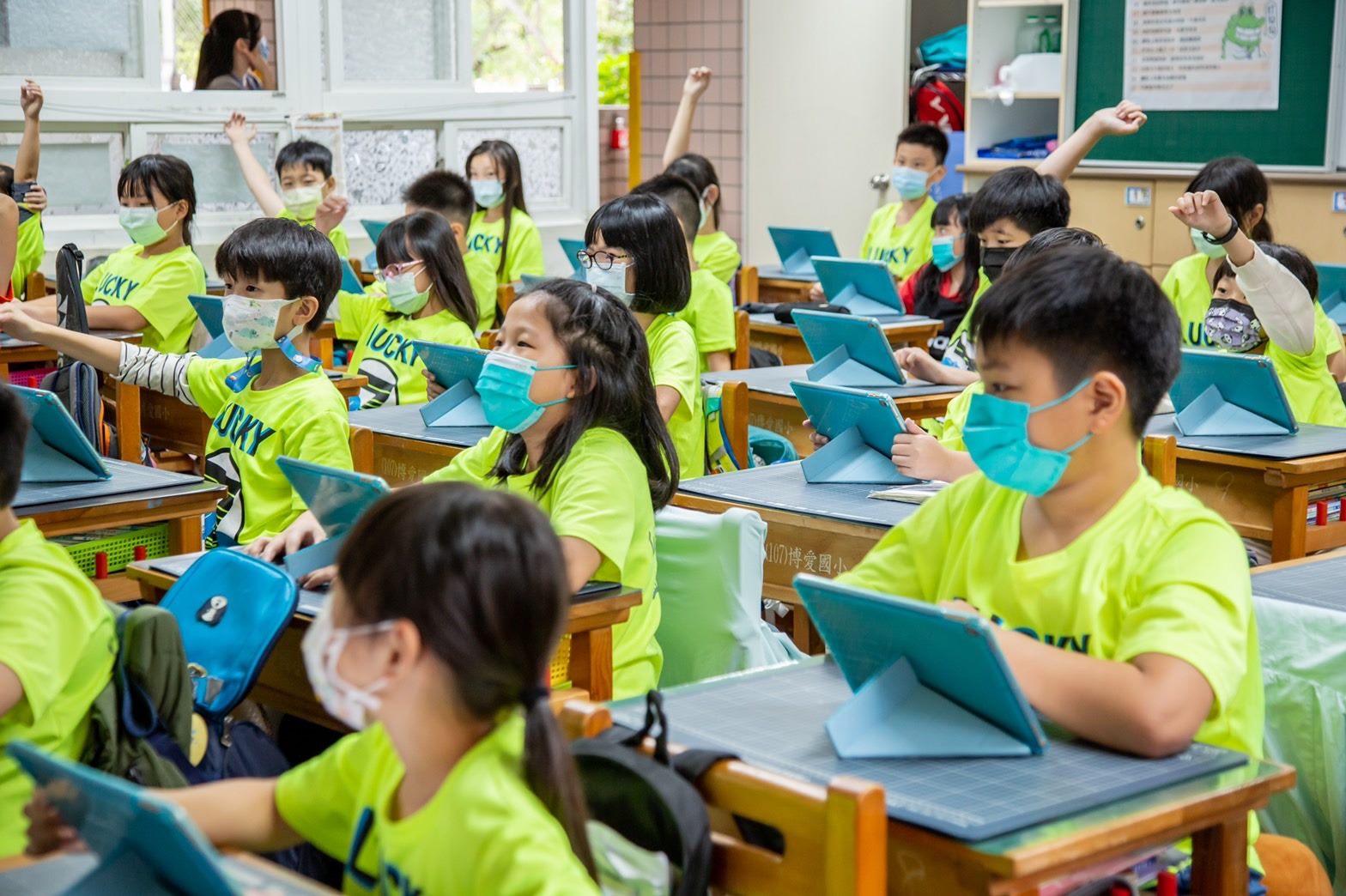 In times of pandemic, students in Taipei City never stop learning. (Photo / Provided by the Department of Education, Taipei City Government)