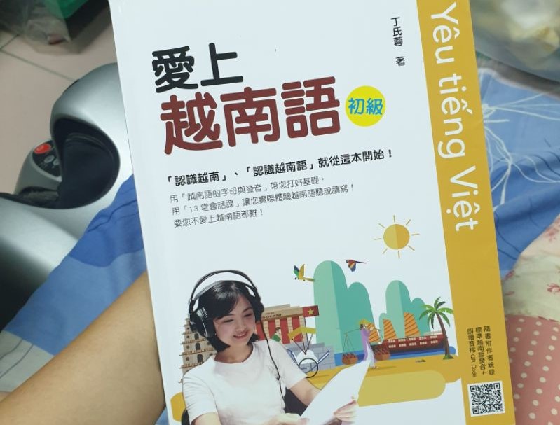 Cô Đinh Thị Dung xuất bản sách dạy người Đài Loan học tiếng Việt. (Nguồn ảnh: Nhân vật cung cấp)