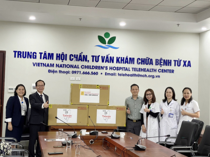 Quỹ Noordhoff Craniofacial Foundation của Đài Loan trao tặng vật tư y tế phòng chống COVID-19 cho bệnh viện của Việt Nam. (Nguồn ảnh: Quỹ Noordhoff Craniofacial Foundation của Đài Loan) 