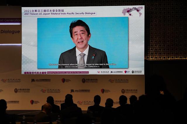 Cựu Thủ tướng Nhật Bản – Hạ nghị sỹ Abe Shinzo đã có bài phát biểu qua video ghi hình trước. (Nguồn ảnh: Phủ Tổng thống)
