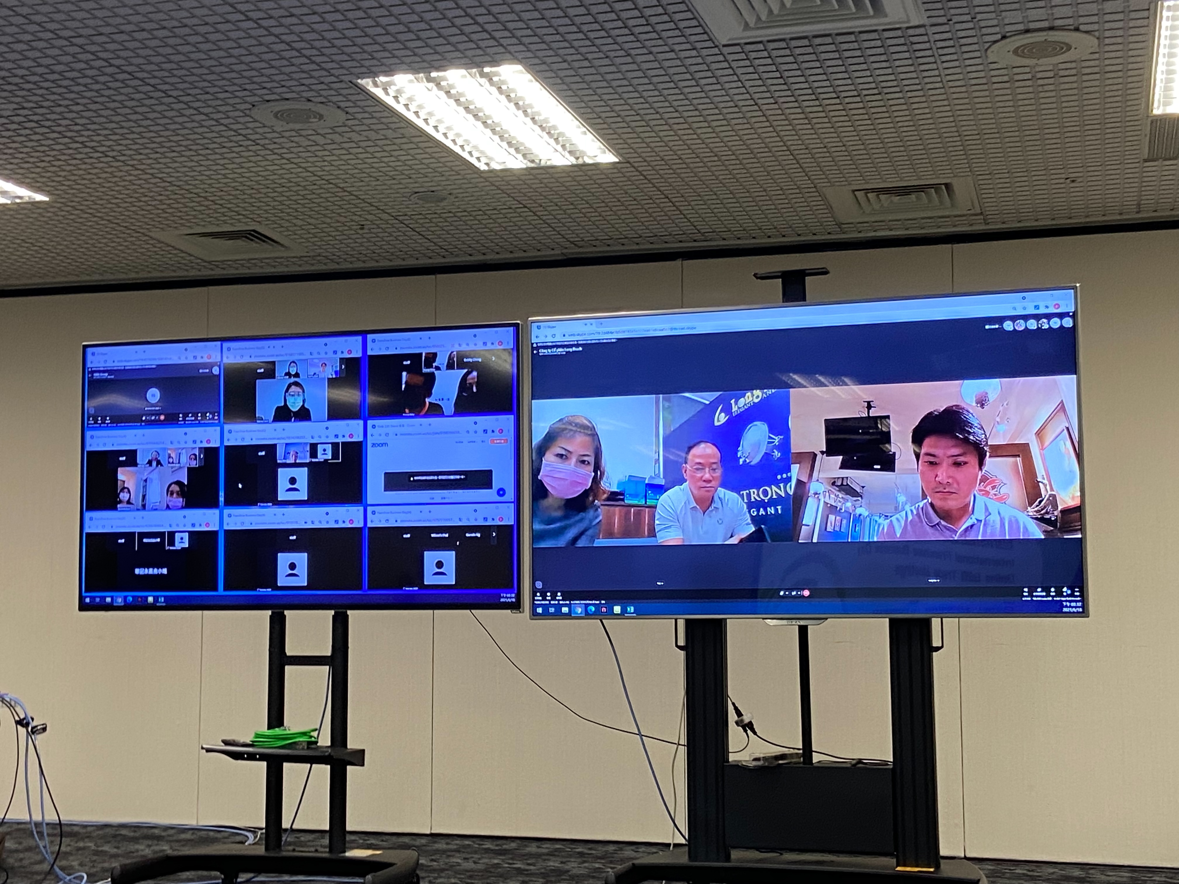 The Taiwan External Trade Development Council, TAITRA invited 15 buyers from 9 countries (Canada, Philippines, Indonesia, Singapore, Iraq, Malaysia, Vietnam, and Cambodia), for negotiation with Taiwanese franchise operators through video chat. (Photo / Provided TAITRA)