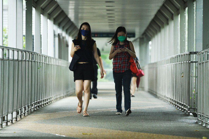 Delta is highly contagious. So far, 550 people in Singapore have been infected. (Image courtesy of XINHUANET)	