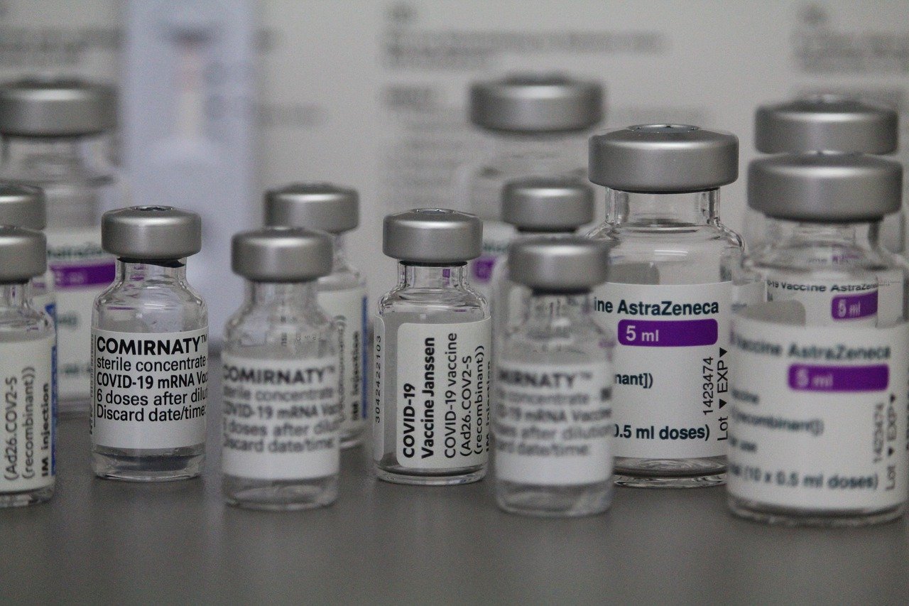 หากวัคซีนเข็มแรกคือ Covax เข็มที่สองจะได้รับวัคซีน AZ รูปภาพ / นำมาจาก Pixabay