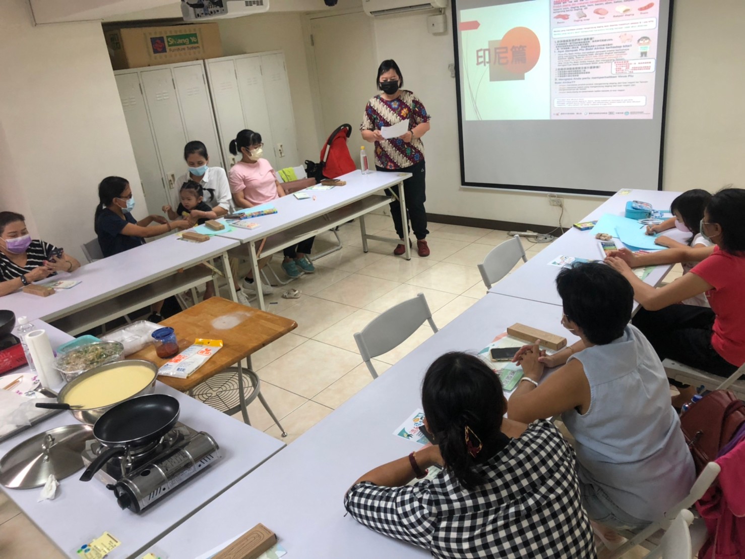 移民署新竹市服務站舉辦家庭教育與法令宣導課程。（圖／新竹市服務站提供）