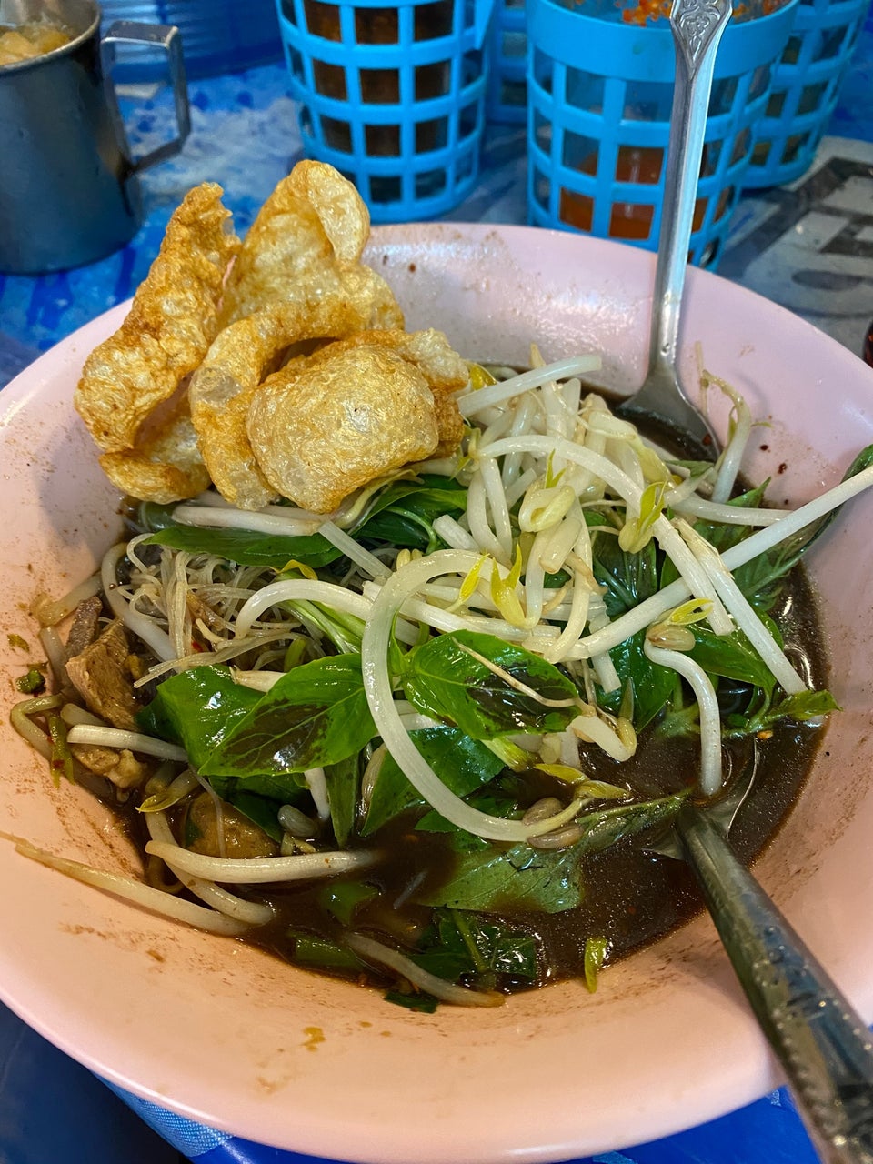 Mie perahu yang dimakan di Hahaluo sangat mirip dengan rasa Thailand. Gambar: Diambil oleh Chen Shengtai