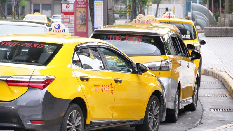 Taipei City increase hospital bed and hotel capacities for those infected by the COVID-19 virus. (Photo / Retrieved from United Daily News)