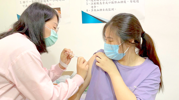 National Kinmen University has a total of 118 foreign students, and 48 have completed their vaccinations. (Photo/Provided by Kinmen University)
