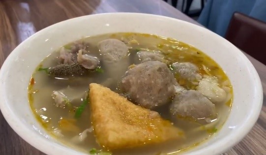 Indonesian beef ball soup. (Photo / Provided by [水水印尼媽媽Emak Medan di Taiwan])