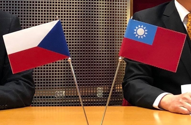 Flags of both Taiwan and the Czech Republic. (Photo courtesy to the owner)