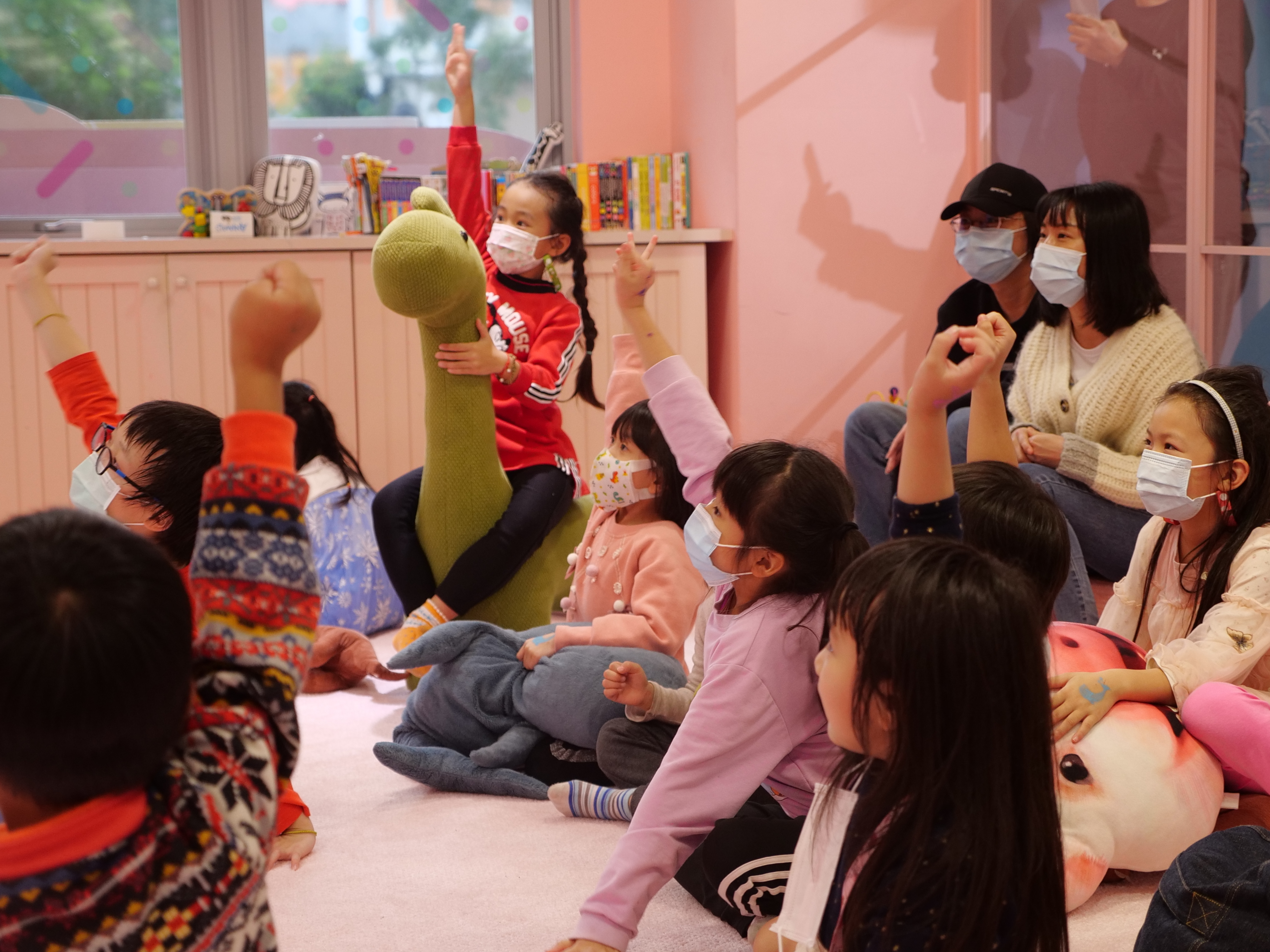ภายในงานมีการจัดกิจกรรมสำหรับเด็ก ๆ โดยเฉพาะ ภาพ/ถ่ายโดย จางหรงหง (張睿弘)