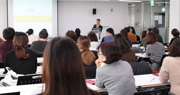 台灣校園「東南亞語課」授課人數爆滿。 圖／翻攝自Pixabay圖庫