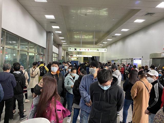 As there is a surge in community cases, more migrant workers have booked vaccination appointments to have better health protection. (Photo / Provided by Taoyuan City Brigade)