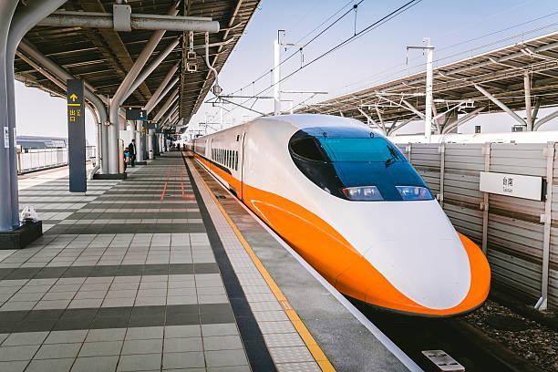 No eating & drinking on Taiwan Railway Trains, Taiwan High-Speed Rail Trains, and buses. (Photo / Retrieved from Pixabay)