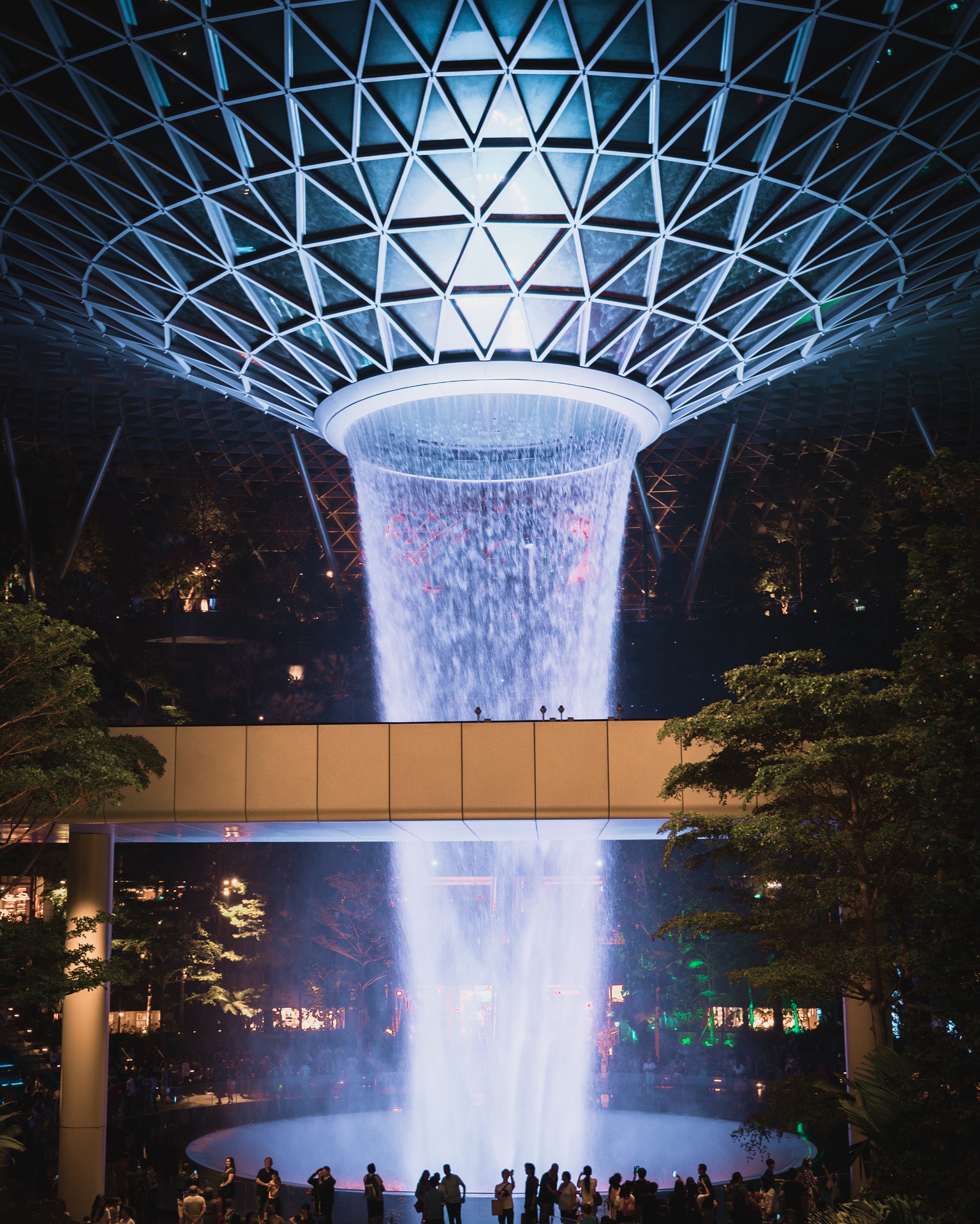 Jewel Changi Airport was immersed in song and color for the 50th Chingay Parade celebrations. (Photo / Retrieved from Pixabay)