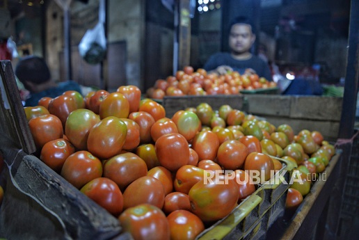 Simpan Pisang dan Tomat di Suhu Ruang, Jangan di Lemari Es