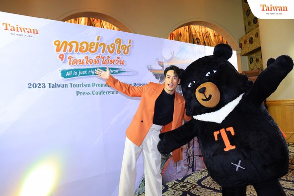 Having traveled to Taiwan many times, Thai actor Boy is delighted to become Taiwan's tourism ambassador.  Photo reproduced from Taiwan in Thailand Facebook