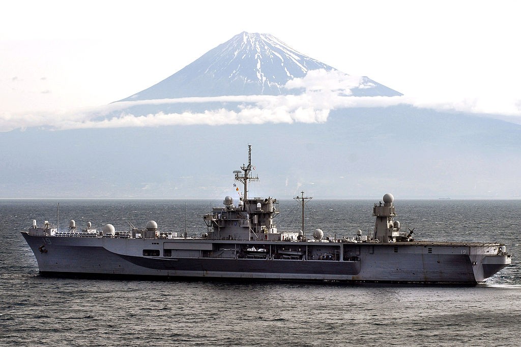 (USS Blue Ridge in front of Japan's Mt. Fuji (By Wikimedia Commons))