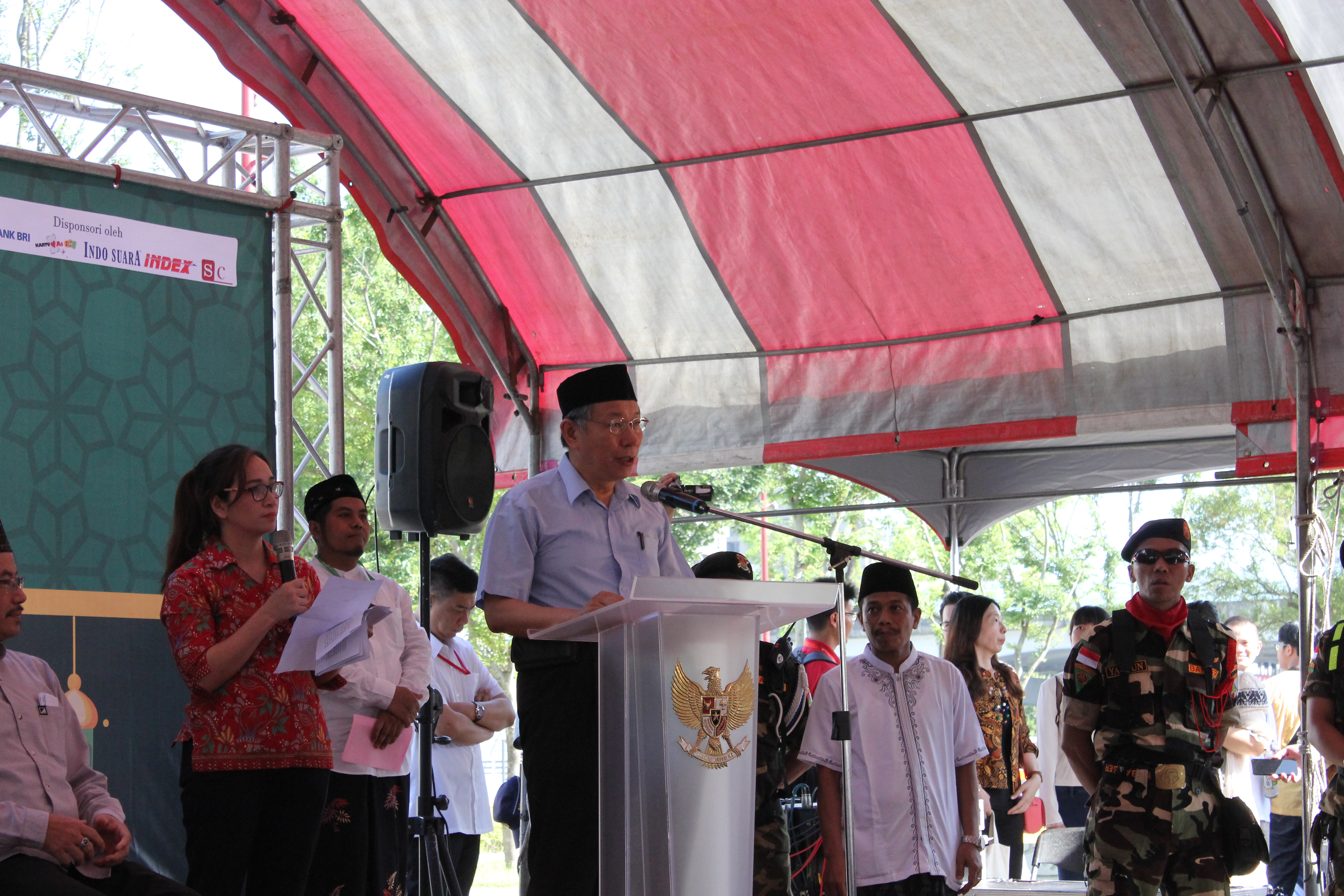 在6月5日當時開齋節祈禱活動後台北市長柯文哲表示，「我謹代表台北市政府，向耐心陪伴老人和病人的印尼移工致以最深切的謝意」