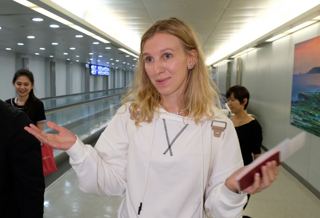 Molodtsova arriving at Taiwan Taoyuan International Airport. (CNA image)