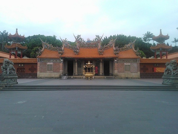 Hsinpu Yimin Temple. (Wikipedia photo)