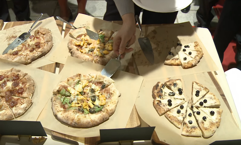 Bubble milk tea and oyster omelet pizzas (Office of President screengrab)