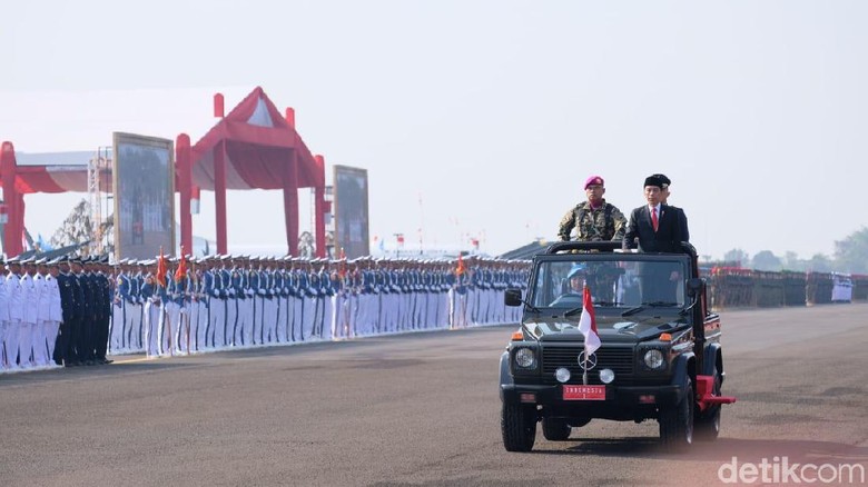 Pesan Jokowi, TNI AU Harus Jadi Tentara yang Dicintai Rakyat(foto:Detik.com)