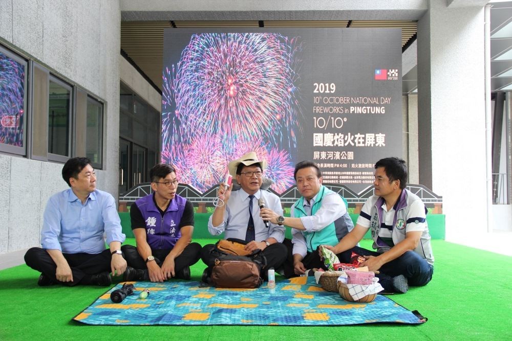 屏東縣府提供免費接駁服務，將於當天下午2:30啟動，服務時間至11點30分為止。(照片來源：屏東縣政府)