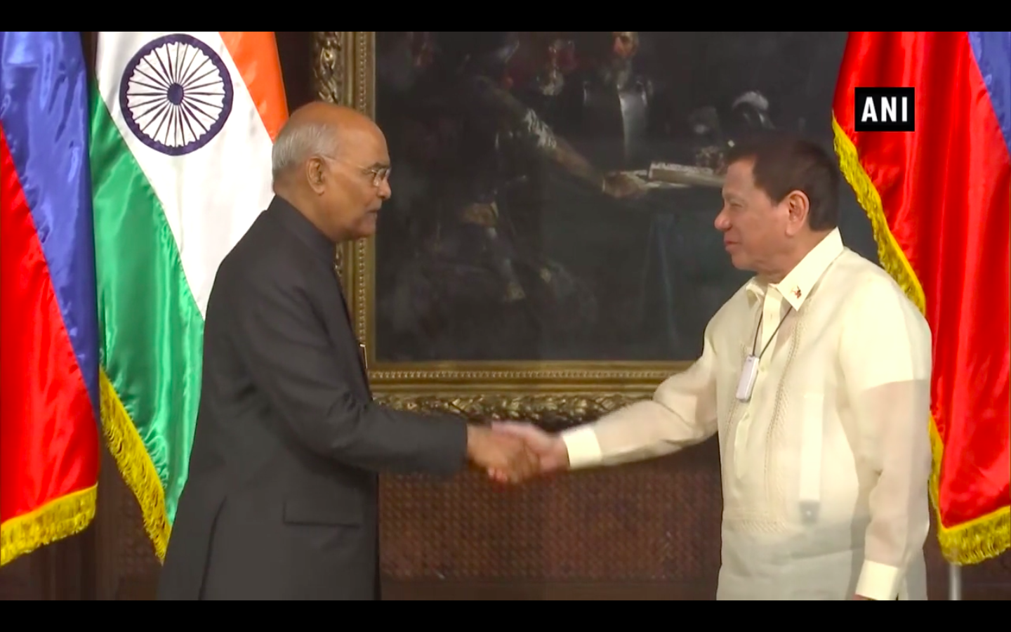 Photo Caption: President Ram Nath Kovind shake hands with Philippine counterpart Rodrigo Duterte.
