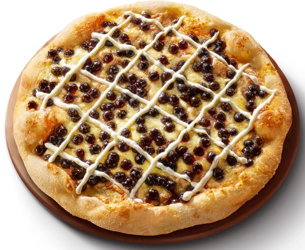 Pizza Hut Taiwan strikes back at Domino's with its own bubble milk tea pizza(Pizza Hut image)