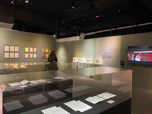 「一本初衷-臺灣電影劇本故事特展」展出內容包含編劇的手稿、文字、經典角色與對白金句。（照片來源：新北市政府）