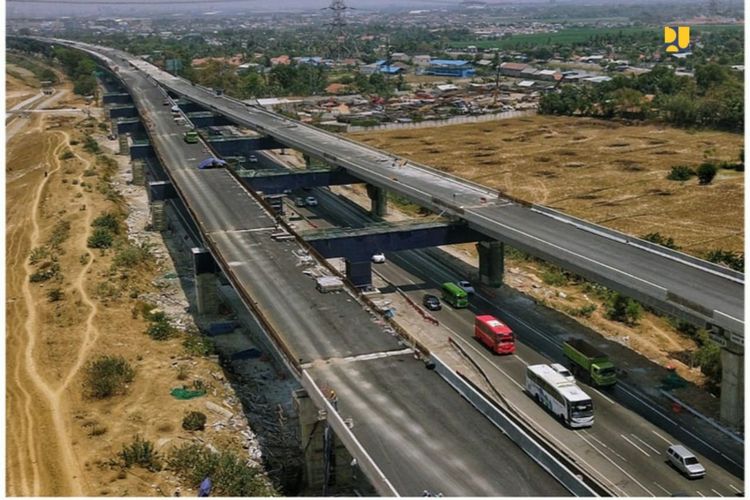 Jalan Tol Layang Jakarta-Cikampek II Elevated(Dokumentasi Biro Komunikasi Publik Kementerian PUPR)