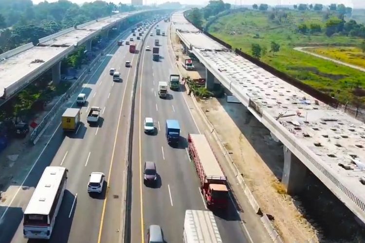 Jalan Tol Layang Jakarta-Cikampek II Elevated(Dokumentasi Biro Komunikasi Publik Kementerian PUPR)