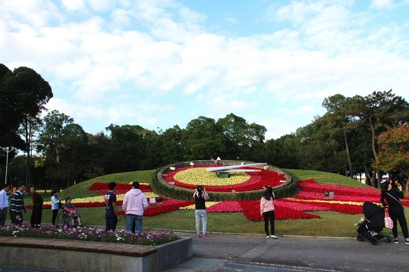 The flower clock at Youth Park (Taipei Parks and Street Light Office photo)
