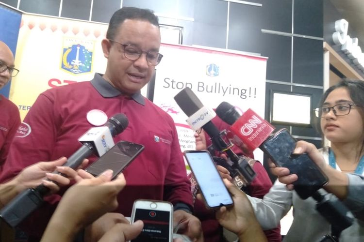 Gubernur DKI Jakarta Anies Baswedan di Stasiun MRT Dukuh Atas, Jakarta Pusat, Selasa