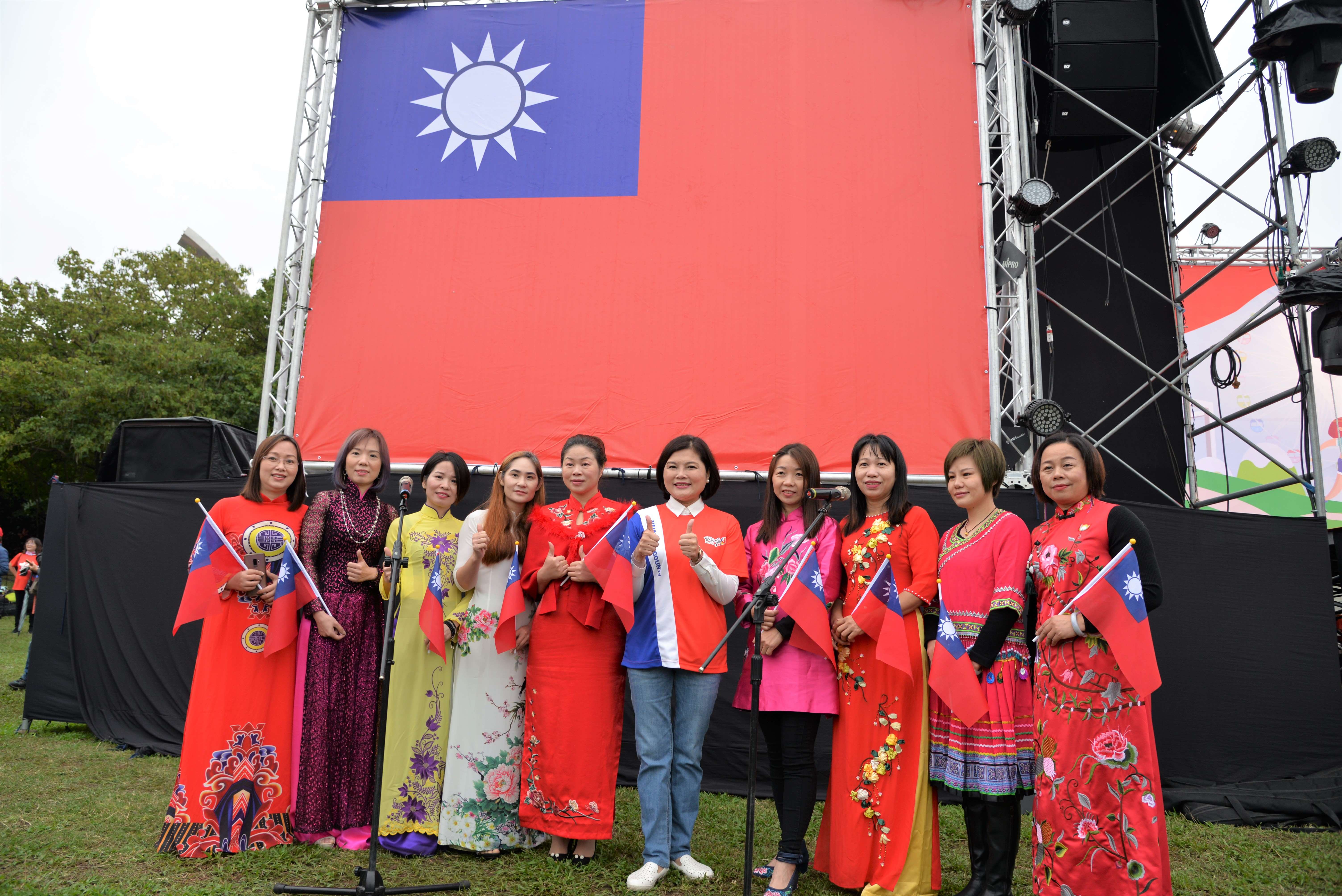 雲林縣府邀新住民一同參加元旦升旗典禮(翻攝自雲林縣政府網站)