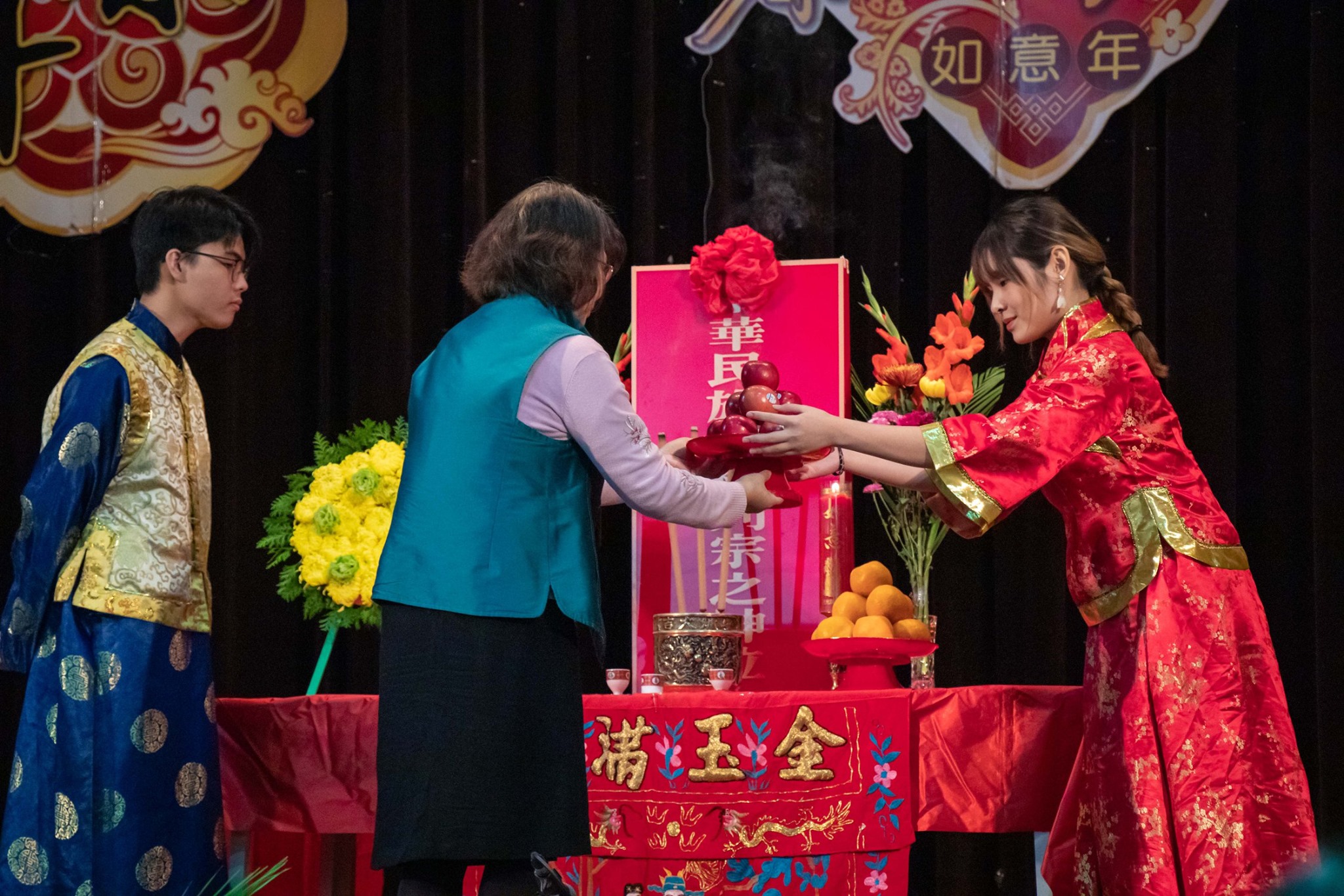 政大「109年僑陸生春節祭祖典禮暨聯歡餐會」(翻攝自國立政治大學臉書粉絲頁)