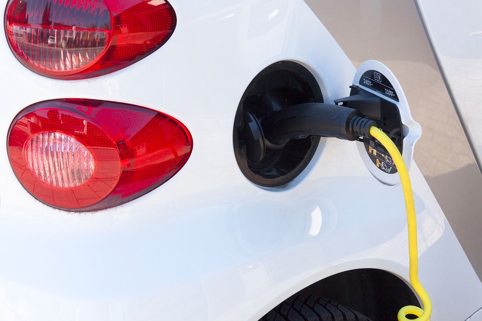 การไฟฟ้านครหลวงและบริษัท เดลต้าร่วมมือกันอำนวยความสะดวกผู้ใช้รถยนต์ไฟฟ้า (ภาพจาก pixabay)