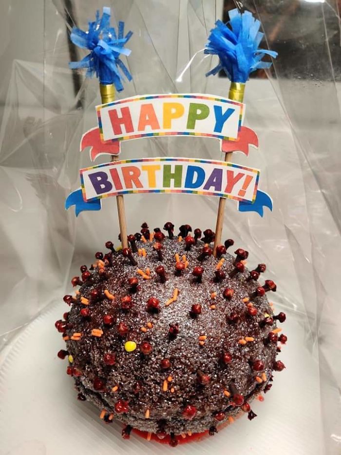 bánh sinh nhật hình virus Corona