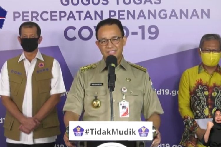 Gubernur DKI Jakarta Anies Baswedan dalam konferensi pers dengan Kepala BNPB Doni Monardo (KOMPAS)