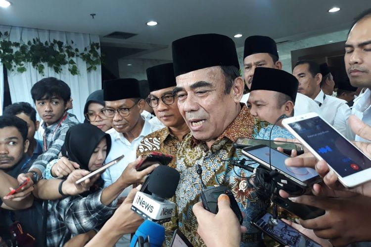 Menteri Agama Fachrul Razi di kantor Kementerian Agama(Kompas)