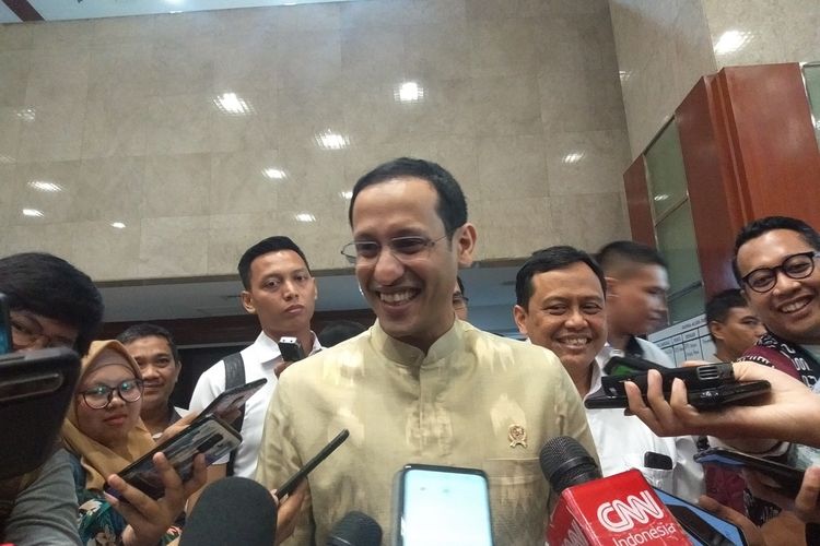 Menteri Pendidikan dan Kebudayaan Nadiem Makarim di Kompleks Parlemen, Senayan, Jakarta, Kamis(KOMPAS)