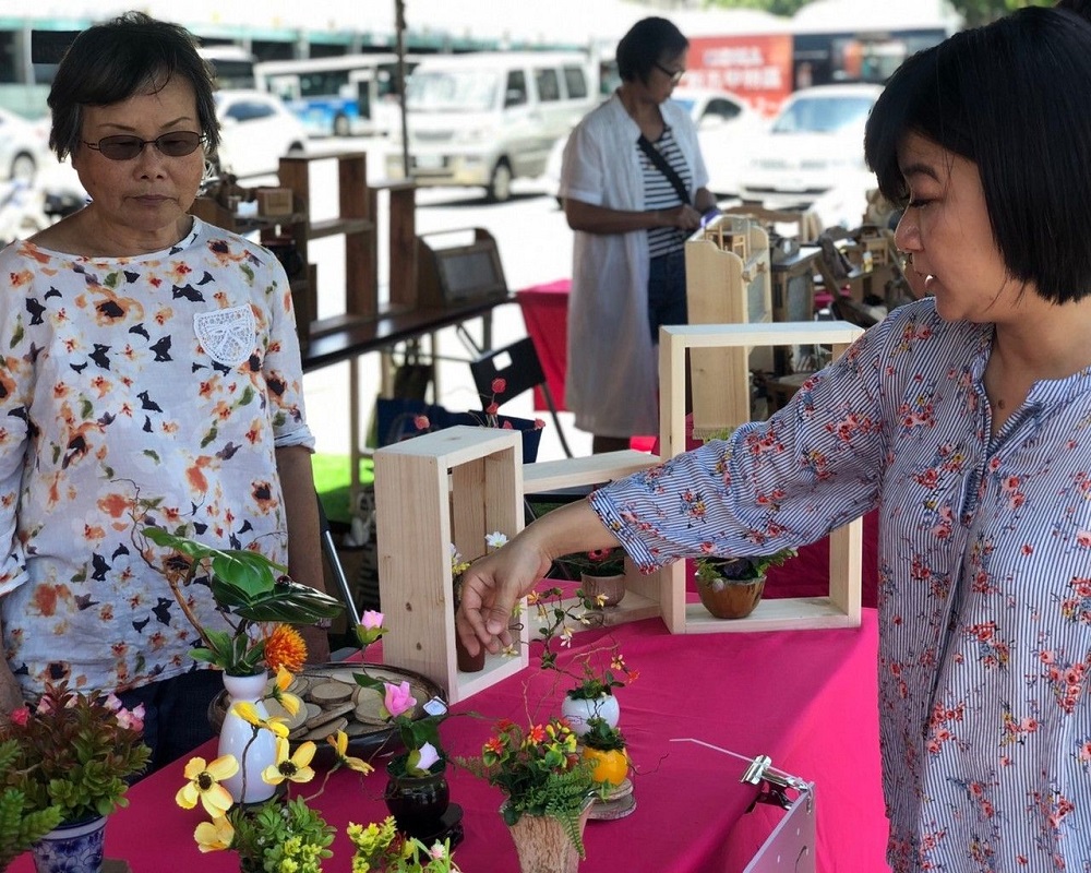 高雄「假日河堤市集」支持女力經濟(翻攝自高雄市政府社會局網頁)