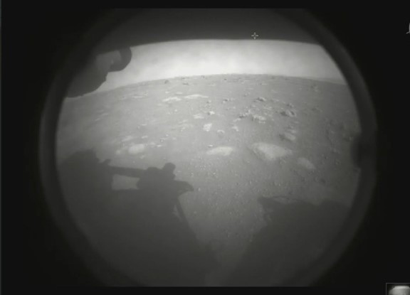 Perseverance mendarat di Mars. Sumber dari : NASA Twitter