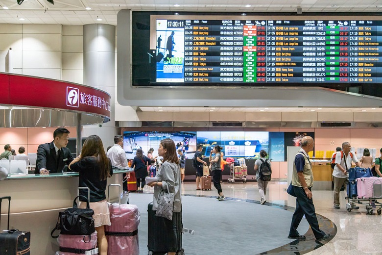 NIA menjelaskan keputusan ini dikeluarkan untuk menghindari peningkatan arus keluar masuk di bandara yang dapat menimbulkan kebocoran dalam upaya pencegahan pandemi. Sumber : Taiwan Today/ Kementerian Luar Negeri